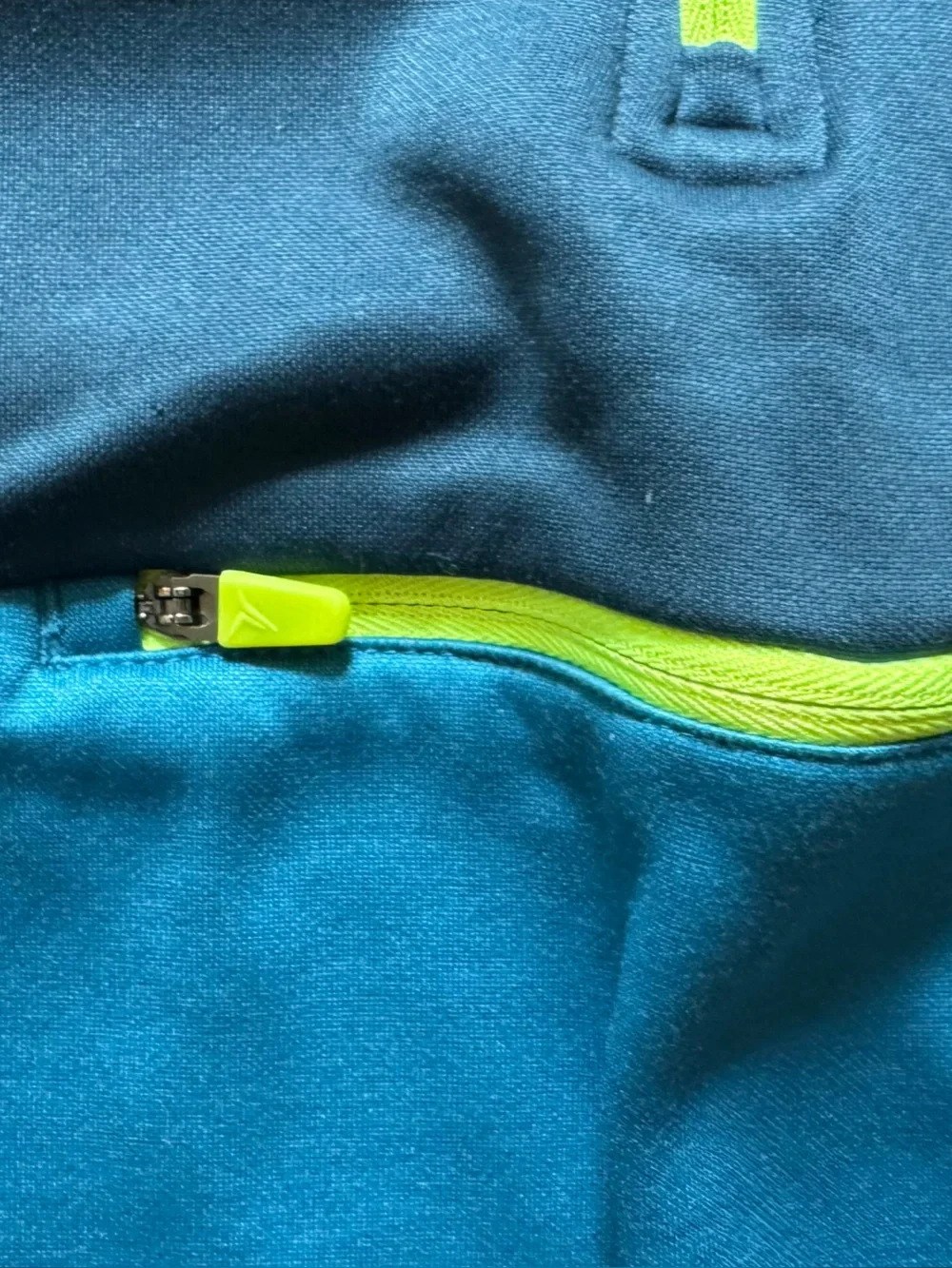 Old Navy Blue & Black Boys Active Hooded Pullover with Neon Yellow Trim